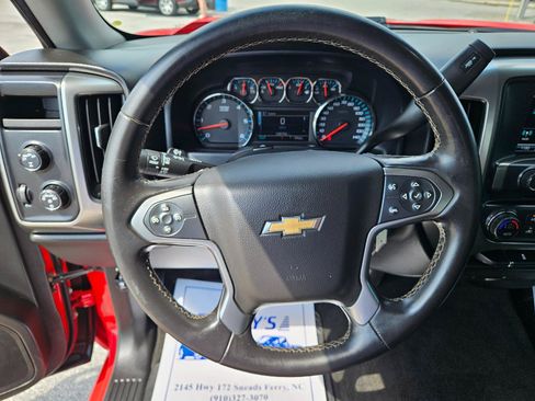 Used 2018 Chevrolet Silverado 1500 LT w/ All Star Edition AWD/4WD image 23