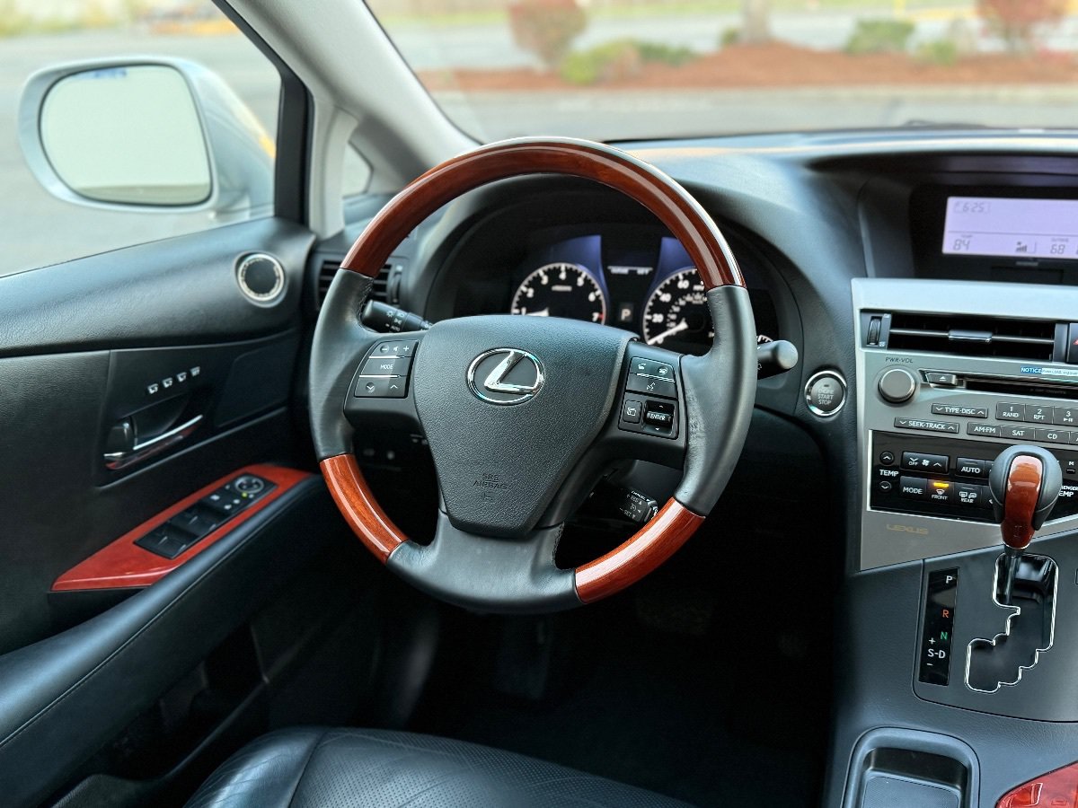 Used 2010 Lexus RX 350 AWD w/ Premium Pkg image 22