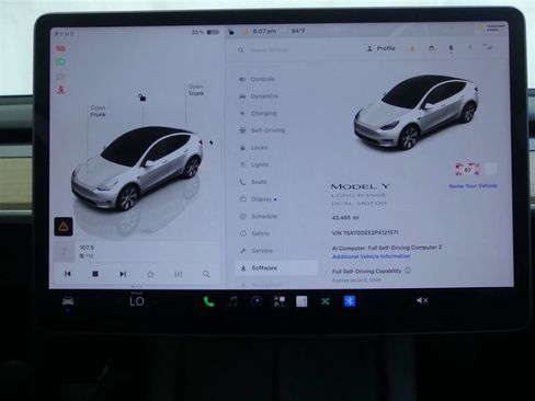 Used 2023 Tesla Model Y Long Range AWD/4WD image 8