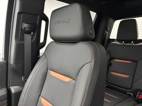 New 2026 GMC Sierra 1500 AT4 w/ AT4 Premium Package AWD/4WD image 44