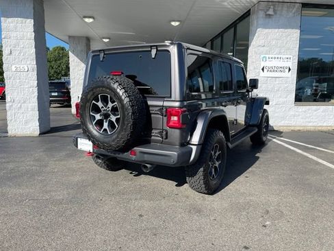 Used 2018 Jeep Wrangler Unlimited Rubicon w/ Dual Top Group AWD/4WD image 5