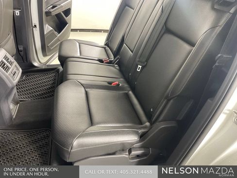 Used 2019 Volkswagen Atlas SE w/ Towing Package FWD image 27