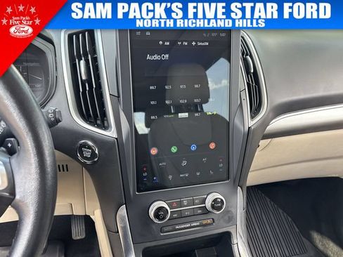Used 2022 Ford Edge Titanium w/ Equipment Group 301A AWD/4WD image 25