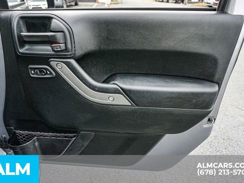 Used 2018 Jeep Wrangler Unlimited Sport S image 47