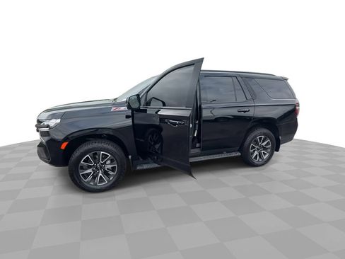 Certified 2023 Chevrolet Tahoe Z71 w/ Luxury Package AWD/4WD image 5