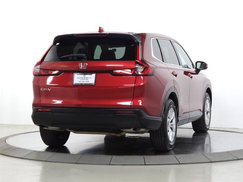 Used 2025 Honda CR-V LX image 10