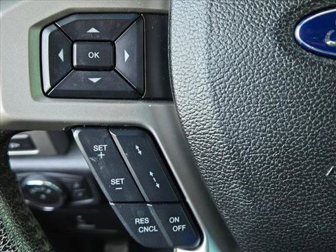 Used 2016 Ford F150 Lariat w/ Equipment Group 502A Luxury image 12