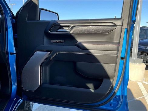 Used 2022 GMC Sierra 1500 AT4X image 24