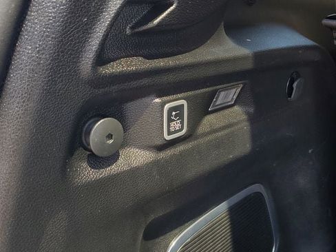 Certified 2021 Jeep Grand Cherokee L Limited RWD image 12