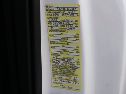 Used 2021 Ford F550 2WD Regular Cab Super Duty image 52