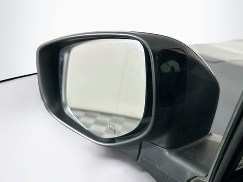 Used 2025 Subaru Legacy Premium AWD/4WD image 16