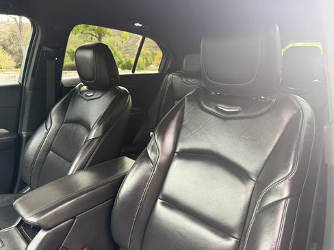 Used 2020 Cadillac XT4 Premium Luxury FWD image 11