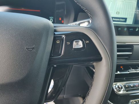 New 2026 Lincoln Corsair Premiere FWD image 25