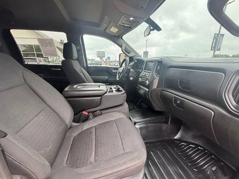Used 2023 GMC Sierra 3500 Pro w/ Convenience Package AWD/4WD image 16