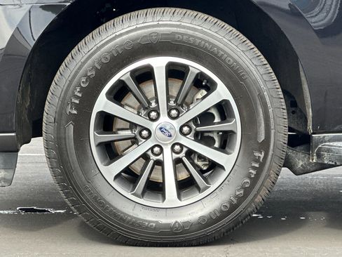 Used 2021 Ford Expedition XLT AWD/4WD image 27