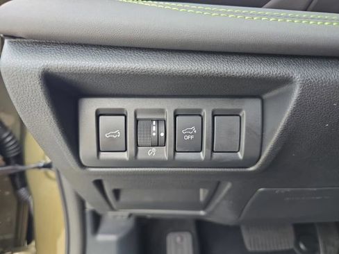 Certified 2025 Subaru Outback Onyx Edition AWD/4WD image 21