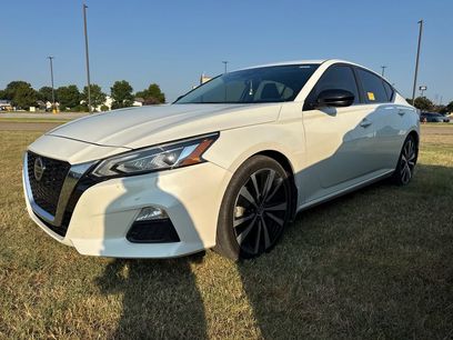 Used 2020 Nissan Altima 2.5 SR w/ Premium Package