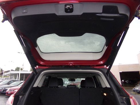 Used 2016 Ford Escape Titanium AWD/4WD image 19