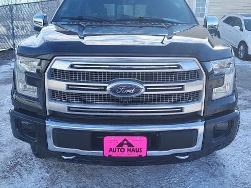 Used 2015 Ford F150 Platinum w/ Equipment Group 701A Luxury image 15