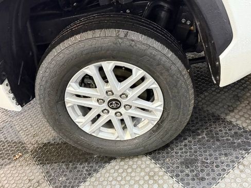 Used 2022 Toyota Tundra SR5 image 13