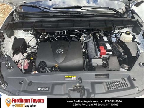 Certified 2022 Toyota Highlander XLE image 37