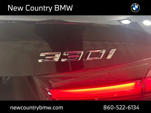 Used 2022 BMW 330i xDrive Sedan w/ Driving Assistance Package AWD/4WD image 11