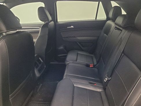 Used 2021 Volkswagen Atlas Cross Sport SE w/ Panoramic Sunroof Package AWD/4WD image 18