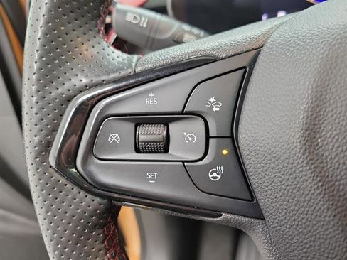 Used 2024 Chevrolet TrailBlazer RS w/ Convenience Package image 23