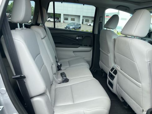 Used 2021 Honda Pilot EX-L image 31