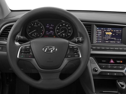 Used 2017 Hyundai Elantra SE w/ SE A/T Tech Package 03 FWD image 10