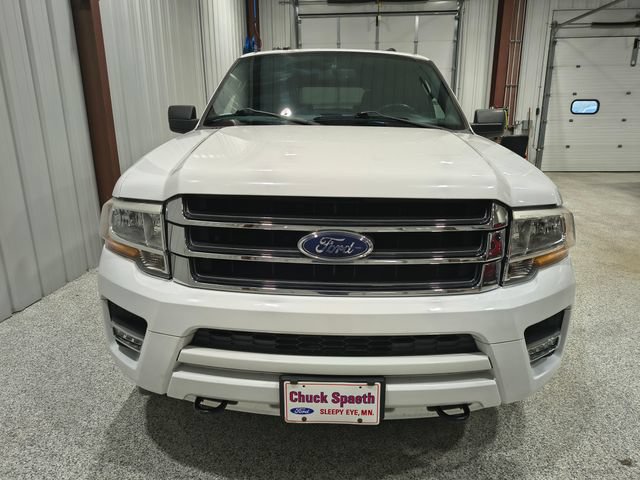 Used 2017 Ford Expedition XLT AWD/4WD image 3