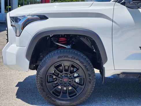 Used 2025 Toyota Tundra Limited w/ TRD Off-Road Package AWD/4WD image 5
