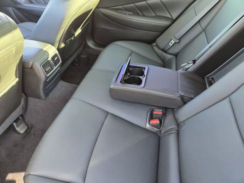 Used 2018 INFINITI Q50 Luxe w/ Essential Package (2.0T Luxe) image 38