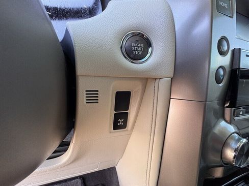 Used 2014 Lexus GX 460 Luxury AWD/4WD image 22