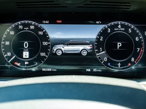 Used 2019 Land Rover Range Rover Sport HSE AWD/4WD image 18
