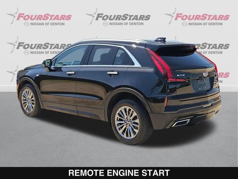 Used 2025 Cadillac XT4 Premium Luxury FWD image 7