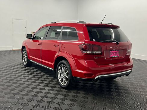 Used 2017 Dodge Journey Crossroad w/ Popular Equipment Group image 3