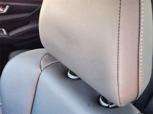 Certified 2025 Subaru Ascent Limited image 15