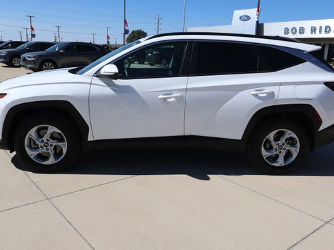 Used 2023 Hyundai Tucson SEL w/ Winter Package image 9