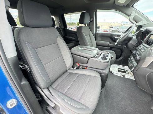 Used 2024 Chevrolet Silverado 1500 Custom Trail Boss w/ Turbomax Blackout Package AWD/4WD image 29