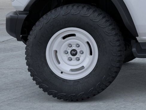 New 2026 Ford Bronco Heritage Edition AWD/4WD image 21