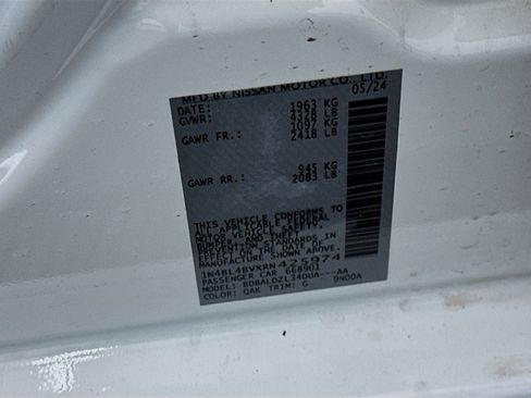 Used 2024 Nissan Altima 2.5 S image 12