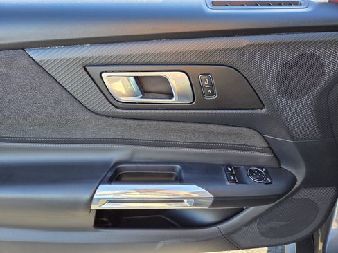 Certified 2024 Ford Mustang Coupe image 17