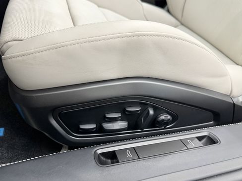 New 2026 Porsche 911 Carrera S image 36