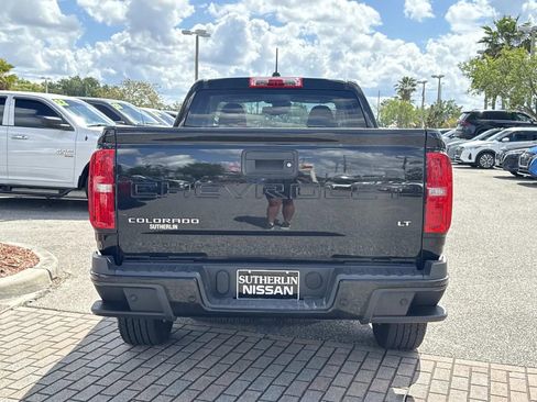 Used 2022 Chevrolet Colorado LT w/ Fleet Safety Package RWD image 5