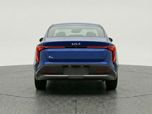 Used 2025 Kia K4 LXS image 7