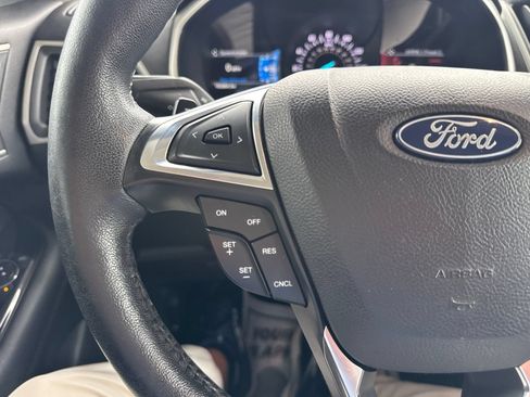 Used 2018 Ford Edge SEL w/ Equipment Group 201A AWD/4WD image 24