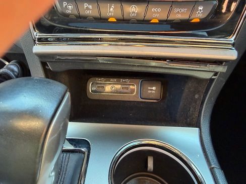 Used 2020 Jeep Grand Cherokee High Altitude image 28