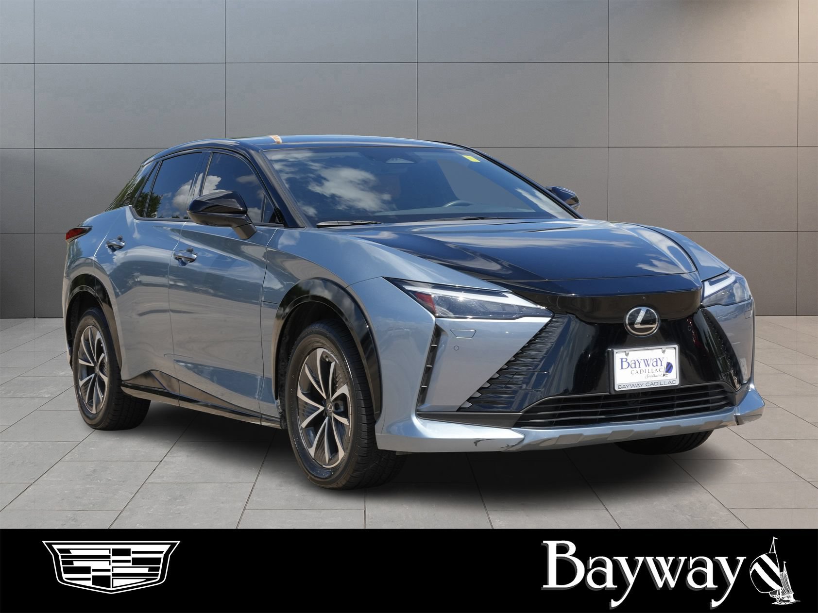 Used 2023 Lexus RZ 450e Premium w/ Accessory Package (Z1) AWD/4WD image 4