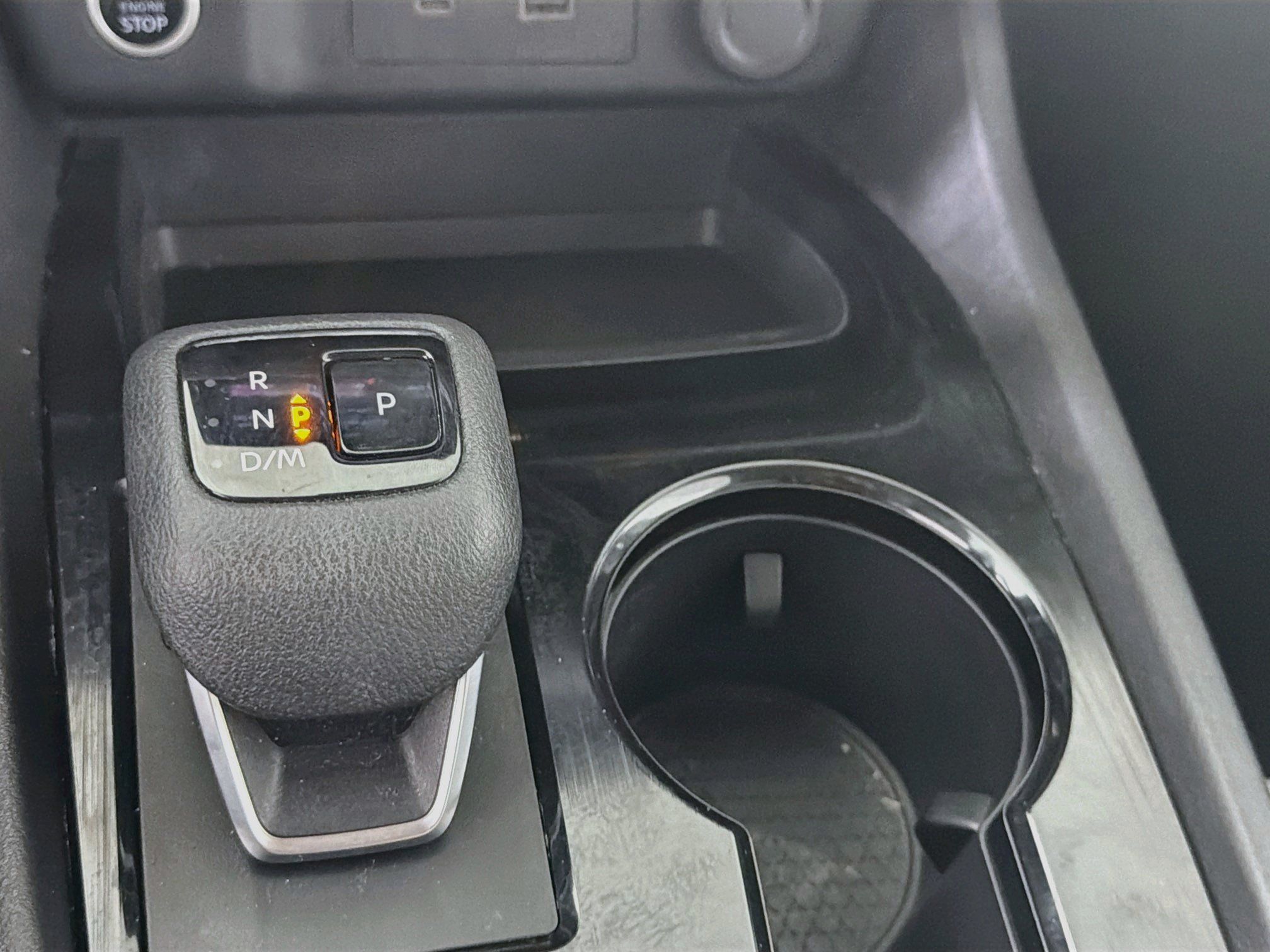 Used 2021 Nissan Rogue SV AWD/4WD image 23